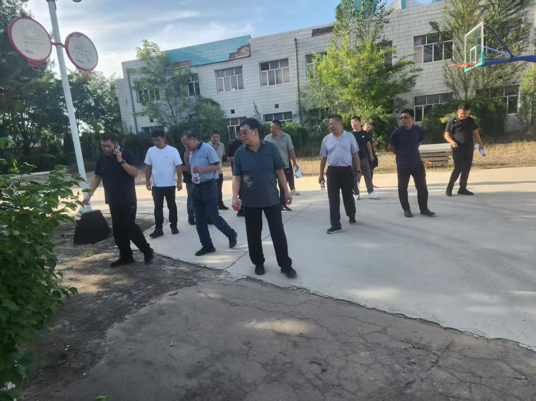 汕尾市塑胶地面混合型塑胶跑道 - 方案